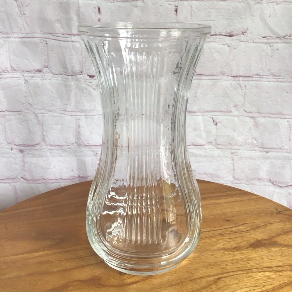 Vintage Hoosier Glass Clear Ribbed Glass Vase